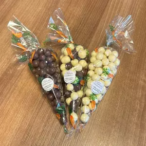 Cenoura com Drágeas de Cereal e Chocolate