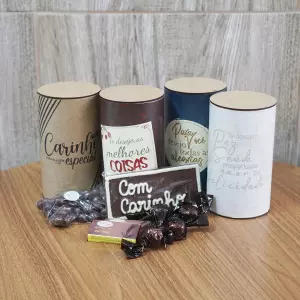 Tubete com Chocolates Artesanais
