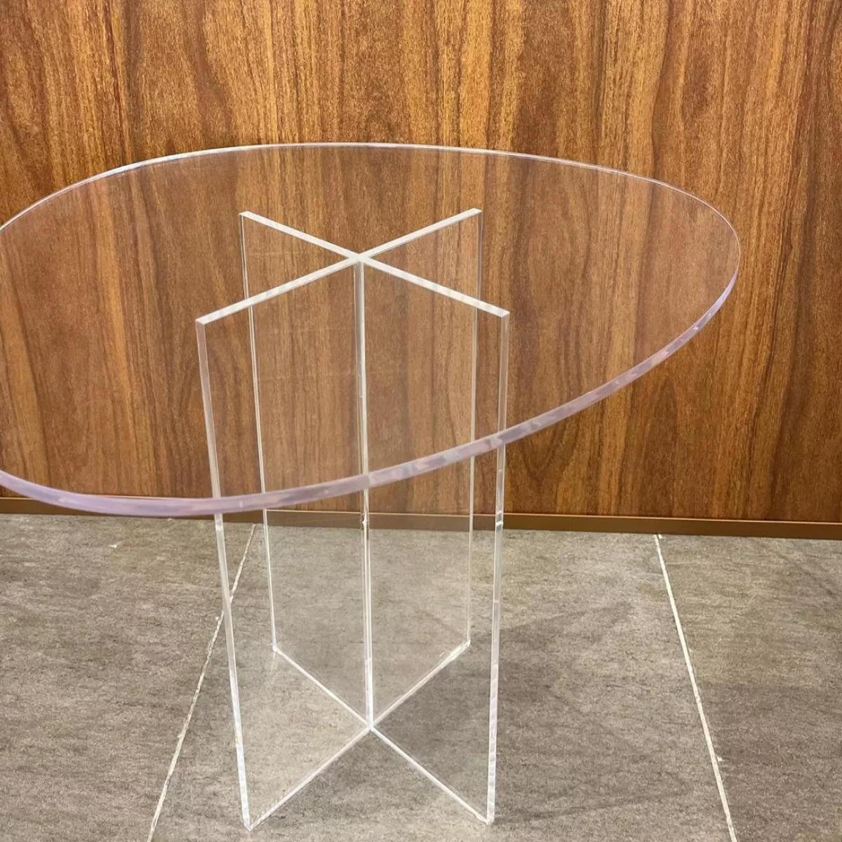 Mesas de apoio Caravelas